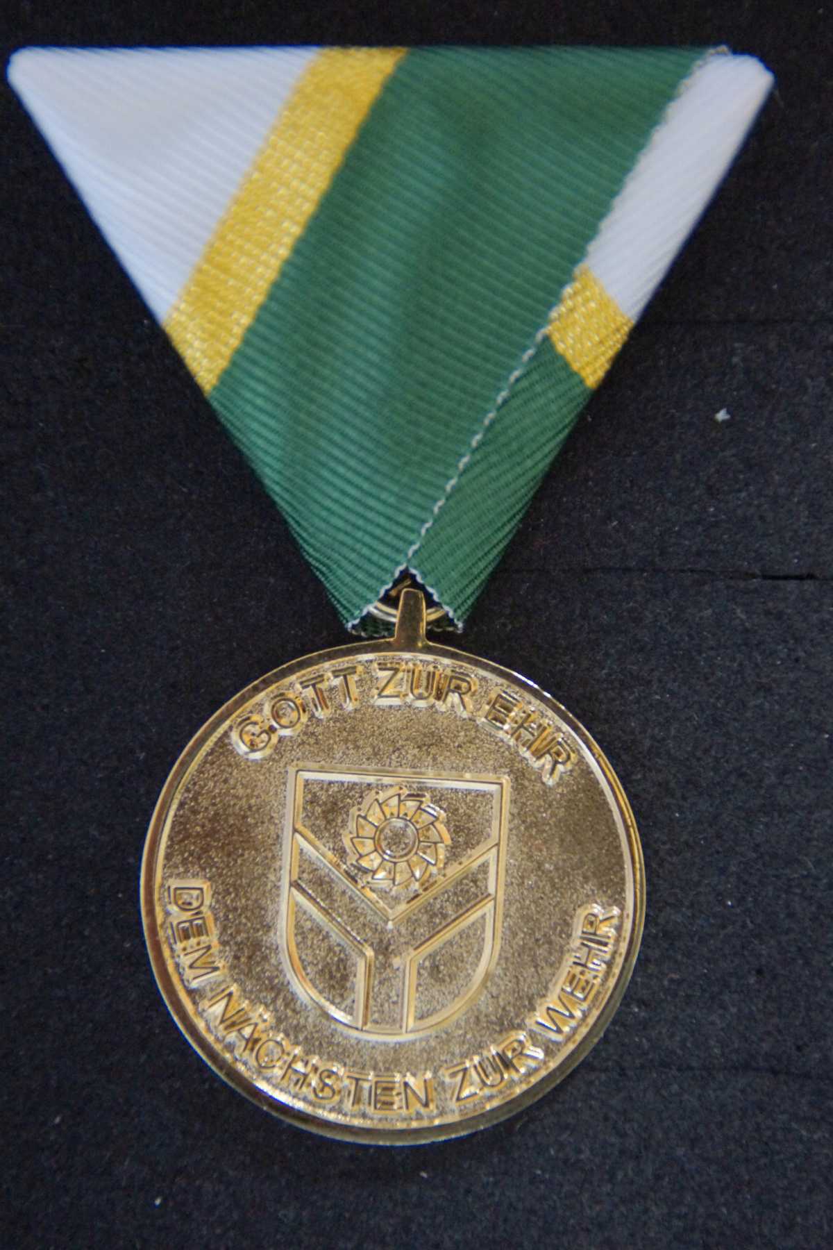 Pucking FW VM G avers