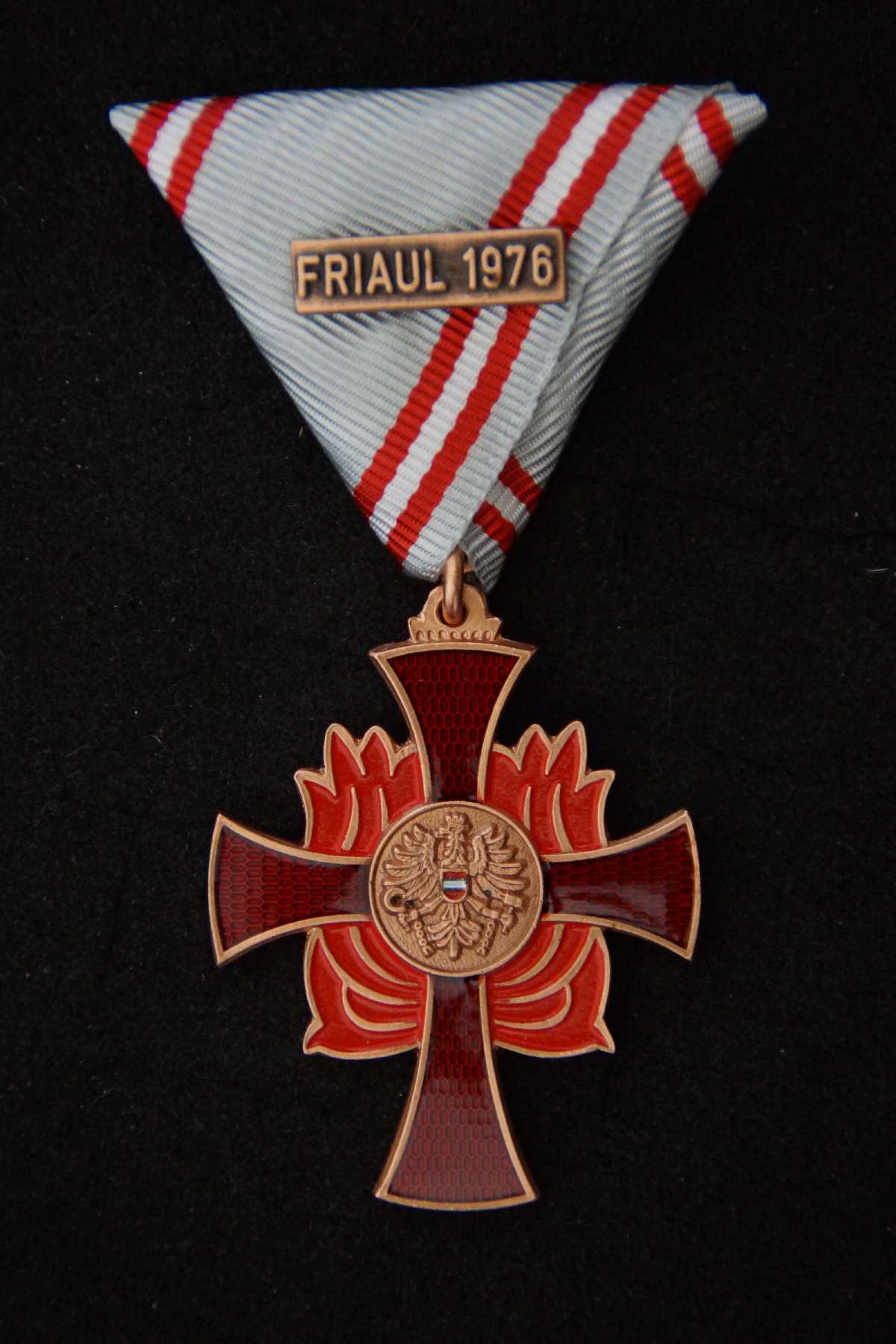 OeBFV Einsatz Friaul 1976 avers